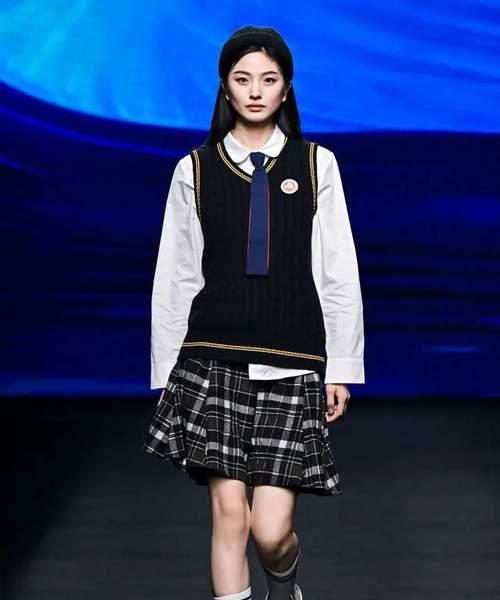 《跑跑卡丁车》游戏校园服饰获取方法大全（如何获得可爱的校园服饰？校园时装获取攻略）